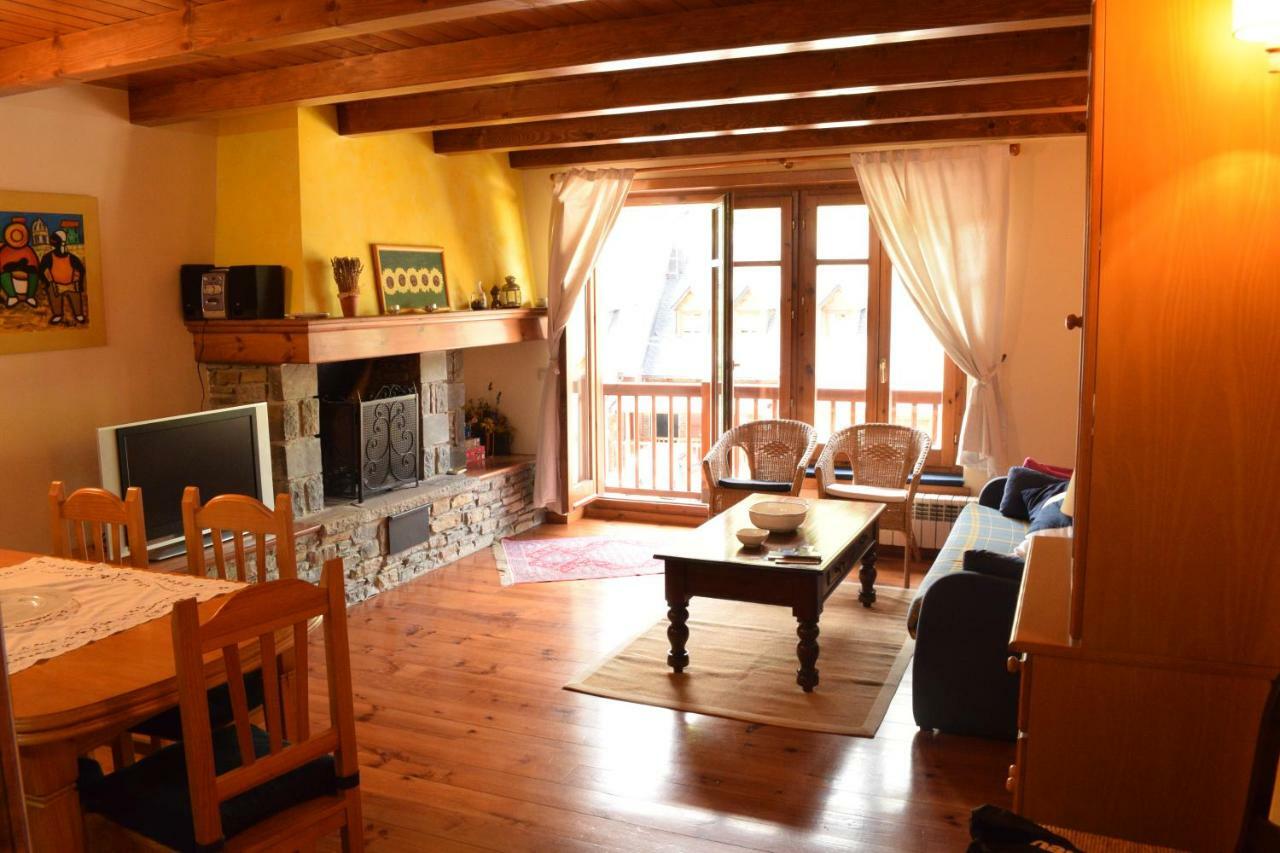Apartamento Forcanada con Wifi Les Bordes Exterior foto
